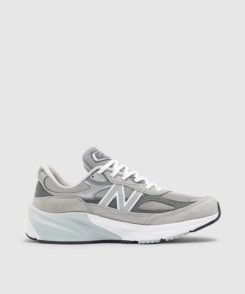 New Balance MIUS 990v6 sneaker